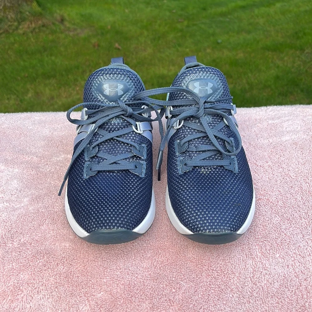 UNDER ARMOUR BREATHE
TRAINING SHOE - WOMEN'S - Picture 3 of 10